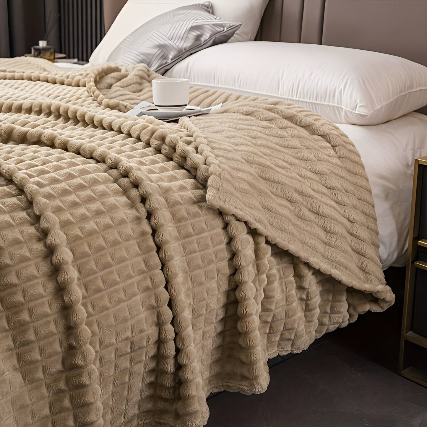 Ultra-fluffy Korallenfleece-Decke