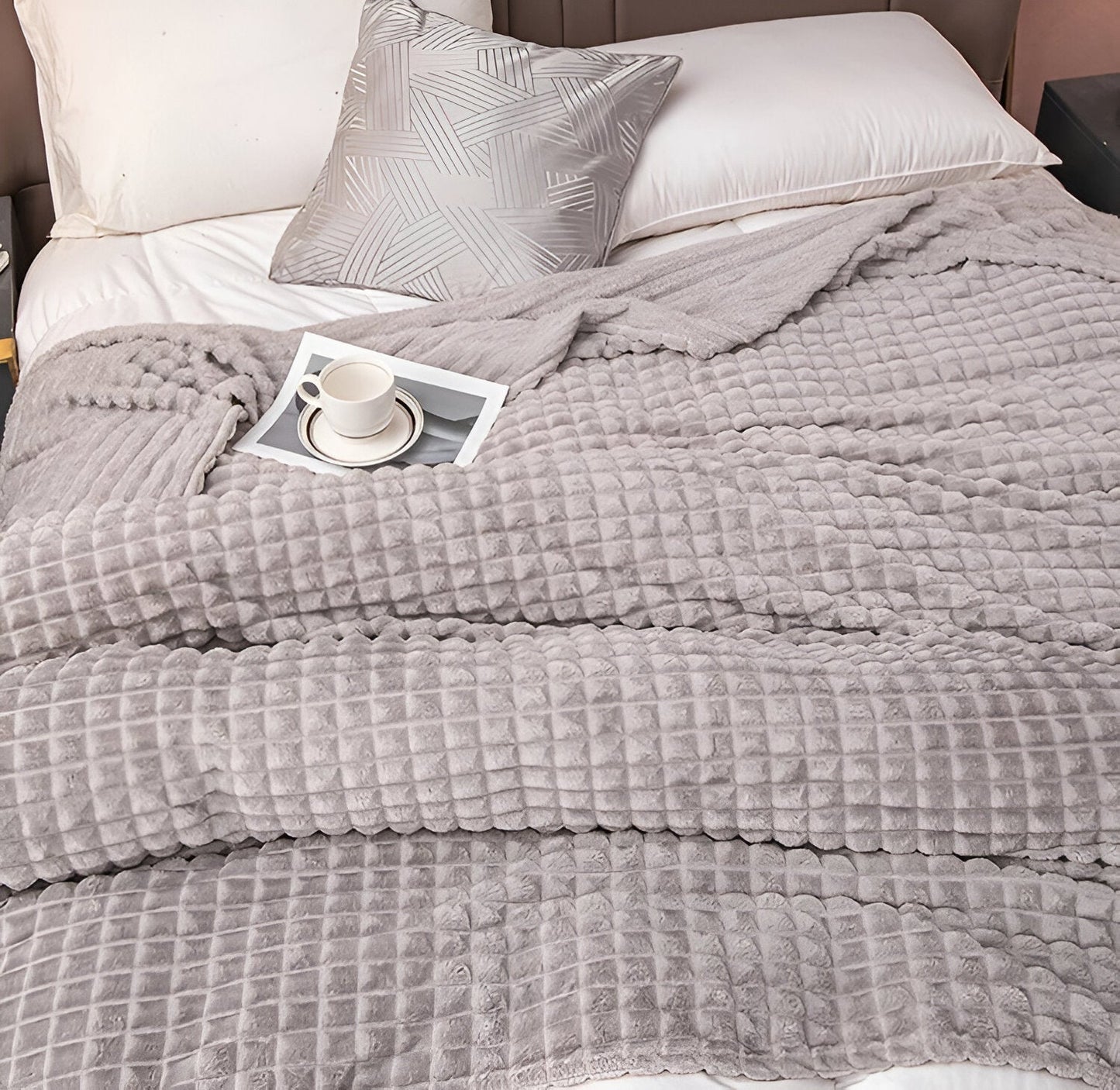 Ultra-fluffy Korallenfleece-Decke