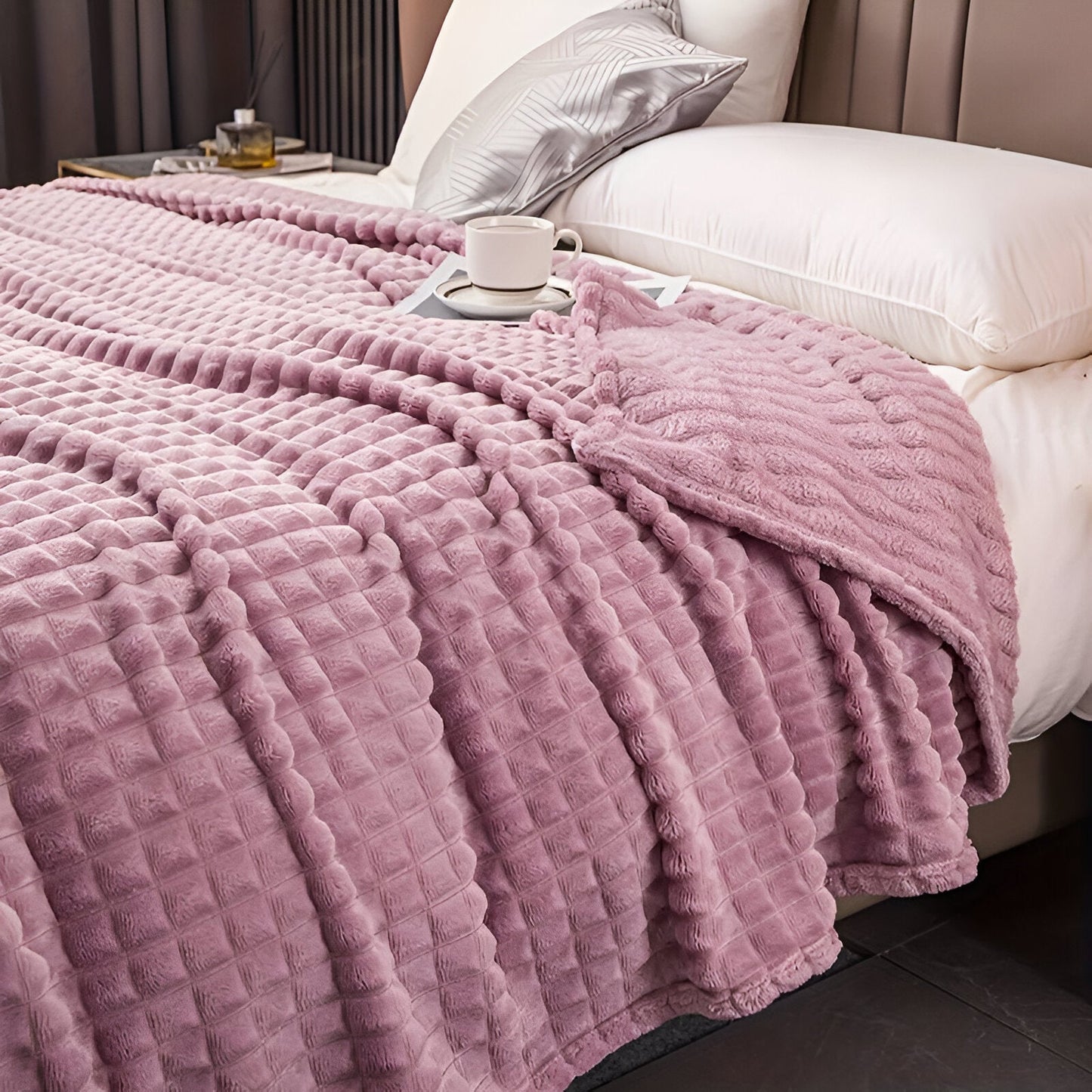 Ultra-fluffy Korallenfleece-Decke