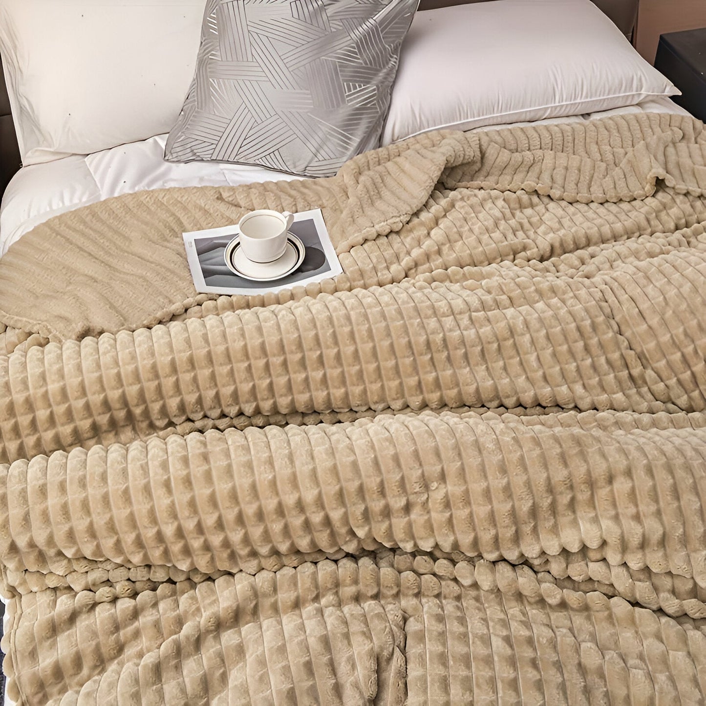 Ultra-fluffy Korallenfleece-Decke