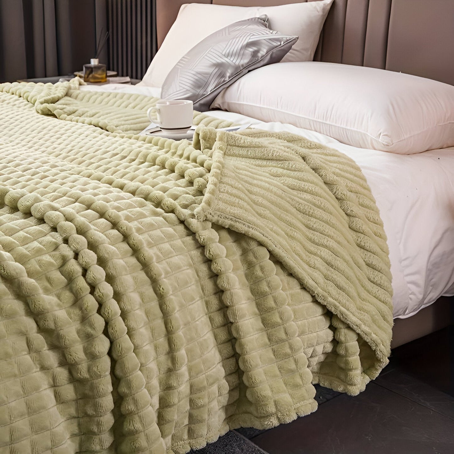 Ultra-fluffy Korallenfleece-Decke