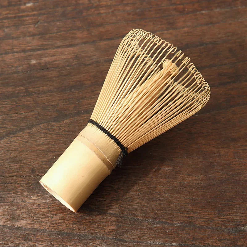 Traditionelles Matcha-Teeset