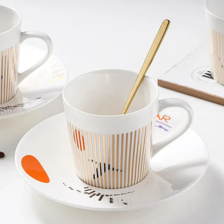 Spiegelglanz Kaffeetasse mit Untertasse