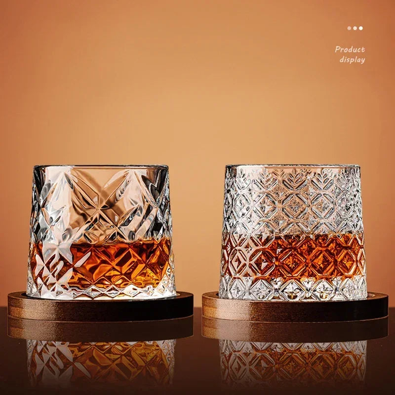 Rotierende Kristall-Whiskygläser