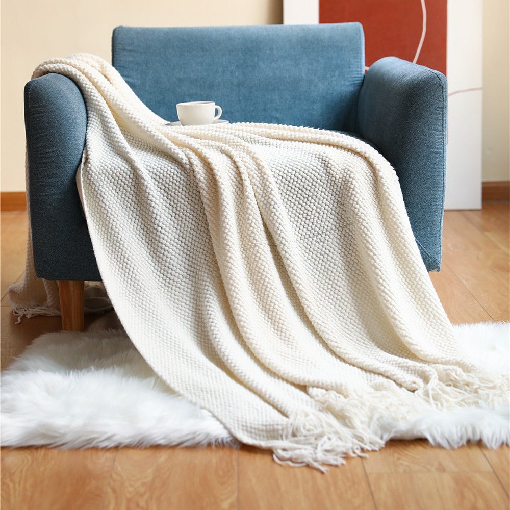 Nordische Strickdecke - Weich & Kuschelig - Perfekt für Wohnzimmer, Schlafzimmer & Terrasse