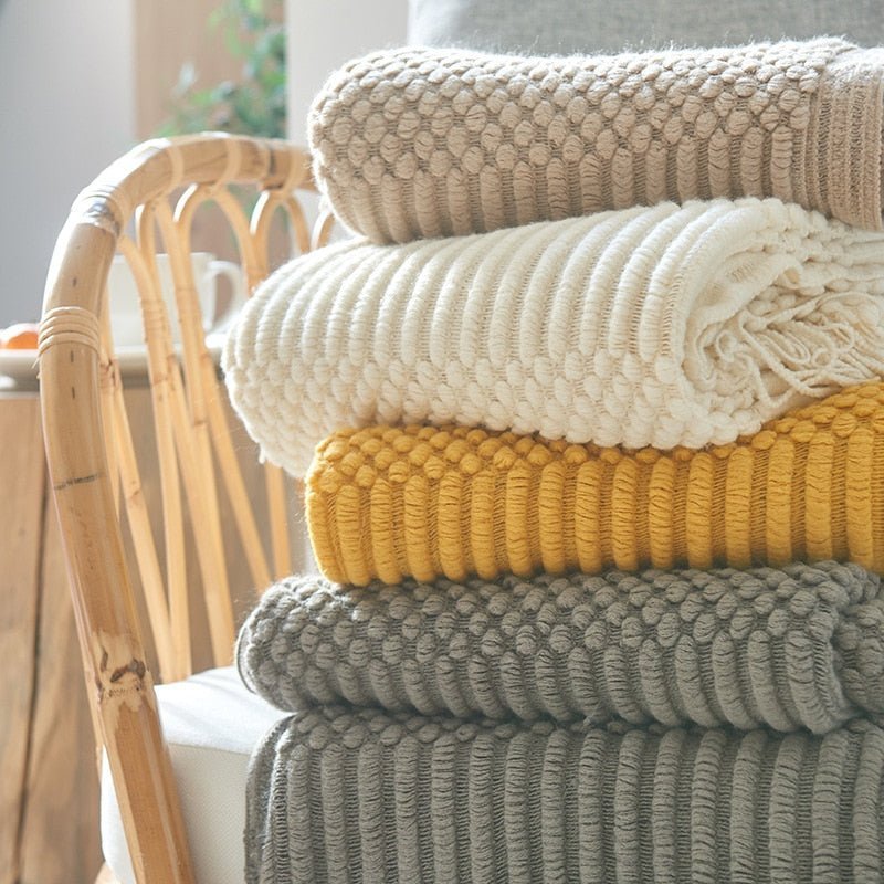 Kuschelige Strickdecke für Sofa und Bett