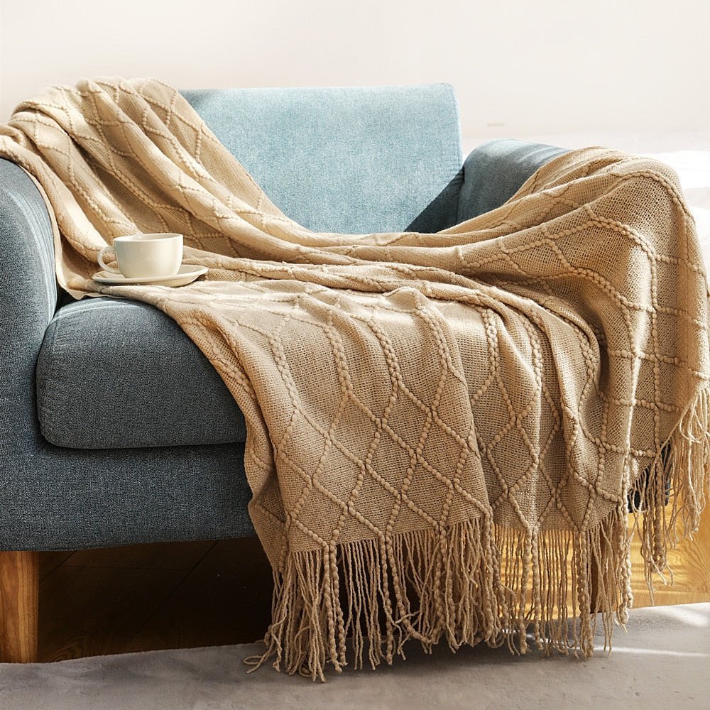 Kuschelige Strickdecke für Sofa und Bett