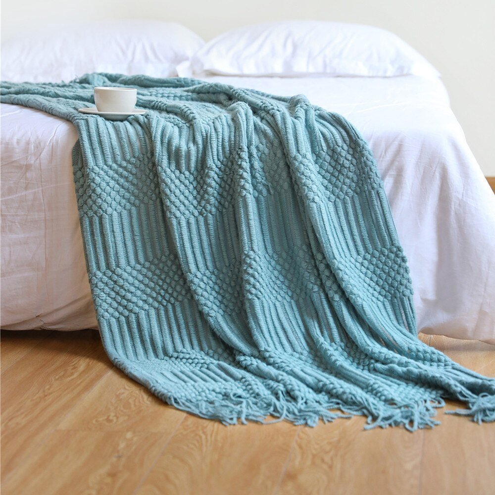 Kuschelige Strickdecke für Sofa und Bett