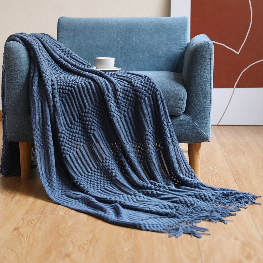 Kuschelige Strickdecke für Sofa und Bett