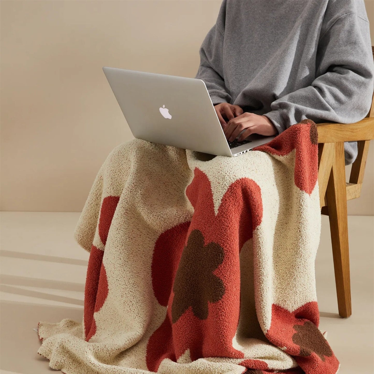 Superweiche Kuscheldecke mit Blumenmuster