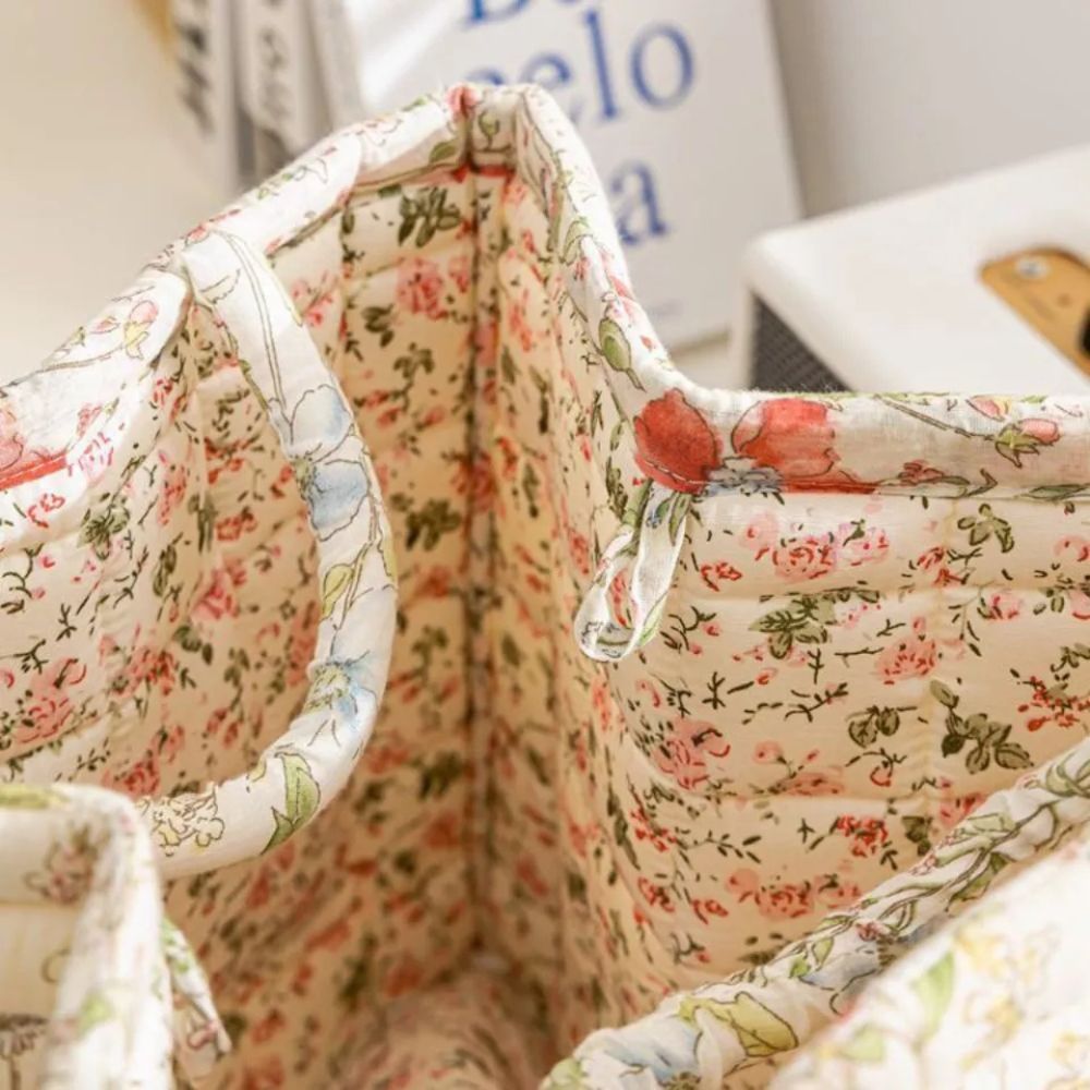 Zarter Floral Canvas Aufbewahrungskorb