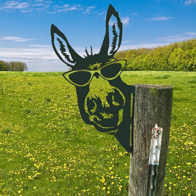 Realistische Tiergartenkunst aus Metall