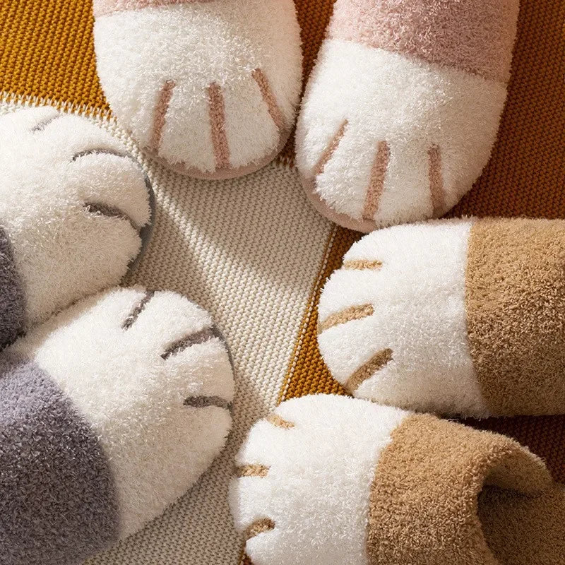 Bequeme Plüsch-Hausschuhe für Damen mit Katzenpfoten-Design