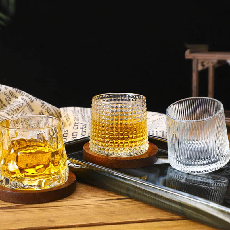 Kreative Spinnen-Whiskygläser