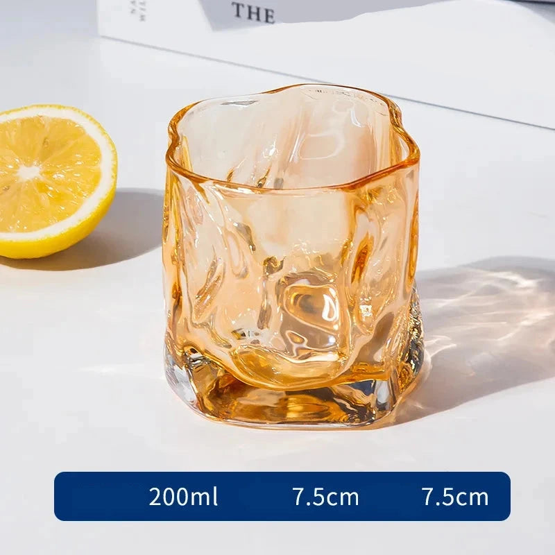 Kreative Twist-Whiskygläser