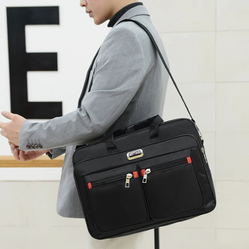 Multifunktionale Businesstasche für Laptop & Reisen