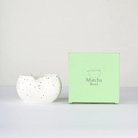 Keramik Matcha Schüssel 13,5 cm – Traditionelles Japanisches Design mit Gießausguss für Perfekte Teezubereitung 1
