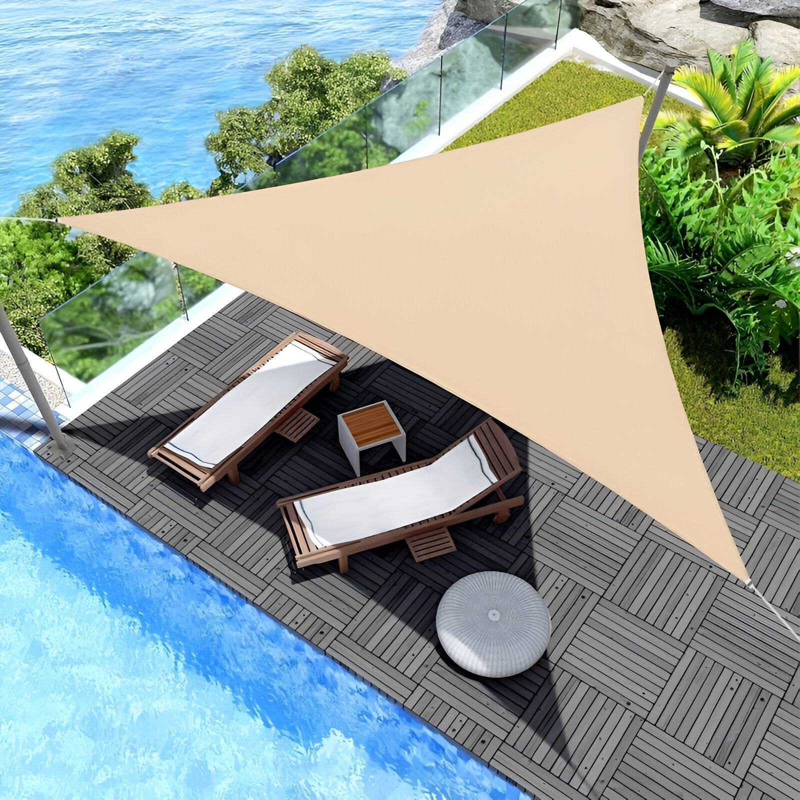 https://cdn.shopify.com/s/files/1/0736/8661/4284/files/TriBlocker_Sonnensegel_Premium_Sonnenschutz_Wasserdichtes_Dreieck-Segel_1_7425bded-e583-4d9b-9ac5-a69ee79bd558.jpg?v=1746713516