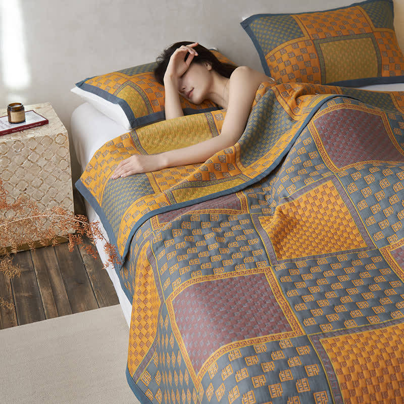 Atmungsaktive Steppdecke aus Baumwollgaze mit Retro-Quadratdruck