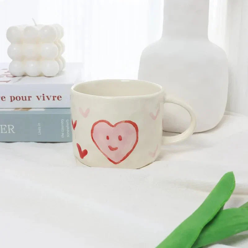 Kaffeetassen- und Teller-Set mit Herzmuster