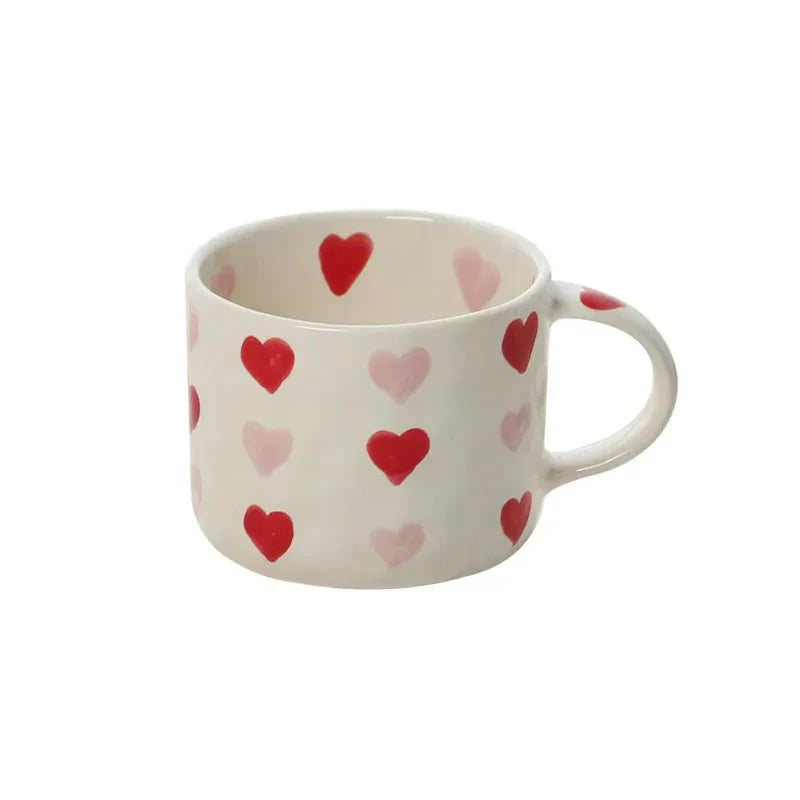 Kaffeetassen- und Teller-Set mit Herzmuster